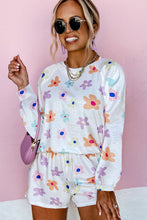 Load image into Gallery viewer, White Plus Size Flower Print Raglan Pullover and Shorts Outfit
