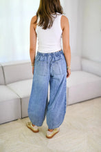 Load image into Gallery viewer, bb409809-fa6c-4e16-abc0-96cb329f8021-Max
