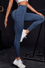 Load image into Gallery viewer, c254aa4e-ac5f-4aa4-a86b-3e7aeecae2b9-Max
