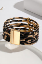 Load image into Gallery viewer, Multi-layer Leopard Beaded Magnet Buckle Bracelet
