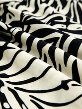 Load image into Gallery viewer, fcca4bf84f4542f6bee32649e3404cb8-Max-Origin
