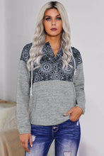 Load image into Gallery viewer, Tribal Print Vintage Pocket Hoodie
