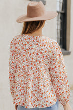 Load image into Gallery viewer, Floral Print Lace Contrast V Neck Blouse

