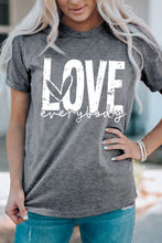 Load image into Gallery viewer, LOVE everybody Graphic T-shirt
