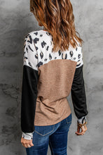 Load image into Gallery viewer, Colorblock Long Sleeve Top
