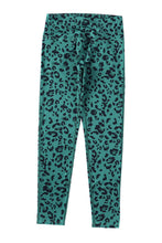 Load image into Gallery viewer, Classic Leopard Print Active Leggings
