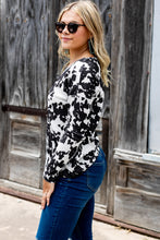 Load image into Gallery viewer, Cow Print U Neck Long Sleeve Top
