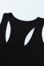 Load image into Gallery viewer, Scoop Neck Basic Solid Tank Top
