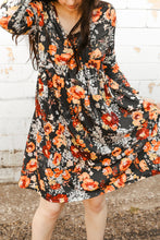 Load image into Gallery viewer, Floral Print Ruched Long Sleeve Dress
