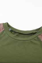 Load image into Gallery viewer, Color Block Long Sleeves Green Pullover Top
