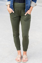Load image into Gallery viewer, High Waist Pleated Pocket Leggings
