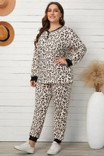 Load image into Gallery viewer, Plus Size V Neck Top And Sweatpants Lounge Set
