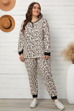 Load image into Gallery viewer, Plus Size V Neck Top And Sweatpants Lounge Set
