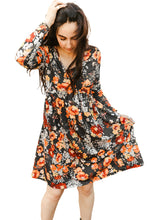 Load image into Gallery viewer, Floral Print Ruched Long Sleeve Dress
