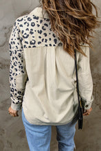 Load image into Gallery viewer, Leopard Print Detail Pocketed Corduroy Jacket
