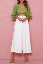 Load image into Gallery viewer, Buttons Cropped Wide Leg Pants
