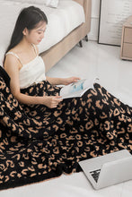 Load image into Gallery viewer, Leopard Grain Knitting Blanket 127*152CM
