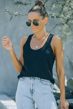 Load image into Gallery viewer, Scoop Neck Basic Solid Tank Top
