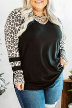 Load image into Gallery viewer, Leopard Splicing Criss-Cross Neck Plus Size Top
