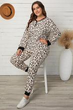 Load image into Gallery viewer, Plus Size V Neck Top And Sweatpants Lounge Set
