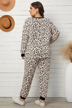 Load image into Gallery viewer, Plus Size V Neck Top And Sweatpants Lounge Set
