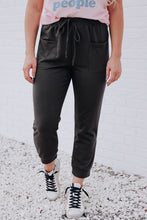 Load image into Gallery viewer, Drawstring Waist Front Patch Pockets Jogger Pants
