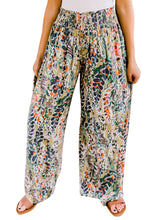 Load image into Gallery viewer, Multicolor Floral Print Shirred High Waist Wide Leg Casual Pants
