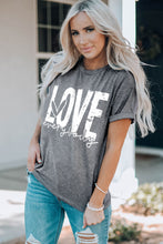 Load image into Gallery viewer, LOVE everybody Graphic T-shirt
