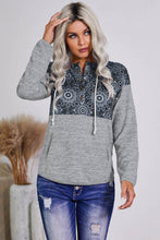 Load image into Gallery viewer, Tribal Print Vintage Pocket Hoodie
