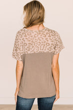 Load image into Gallery viewer, Khaki Leopard Yoke Color Block T Shirt
