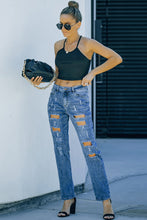 Load image into Gallery viewer, Buttoned Pockets Distressed Jeans
