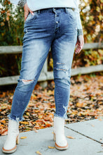 Load image into Gallery viewer, Plus Size High Rise Buttons Skinny Jeans
