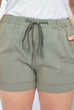 Load image into Gallery viewer, Gray Black/Red/Blue/Green/Gray/Apricot Elastic Waist Drawstring Pocket Shorts
