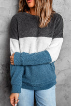 Load image into Gallery viewer, Oversized Colorblock Plush Sweatshirt
