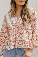 Load image into Gallery viewer, Floral Print Lace Contrast V Neck Blouse
