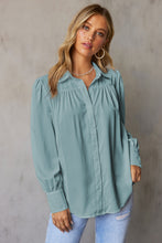 Load image into Gallery viewer, Solid Color Button Up Puff Sleeve Blouse
