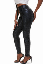 Load image into Gallery viewer, Shiny Leopard Textured Leggings
