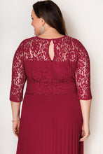 Load image into Gallery viewer, Lace Scalloped V Neck 3/4 Sleeves Pleated Tulle Plus Maxi Dress
