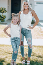 Load image into Gallery viewer, Scoop Neck Basic Solid Tank Top
