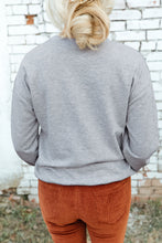 Load image into Gallery viewer, Western Fashion Bull Graphic Print Sweatshirt

