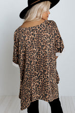 Load image into Gallery viewer, V Notch Rolled Cuffs Loose Leopard Top
