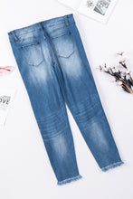 Load image into Gallery viewer, Plus Size High Rise Buttons Skinny Jeans
